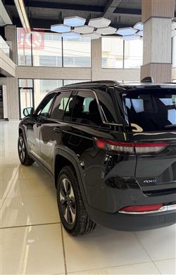 جيب جراند شيروكي